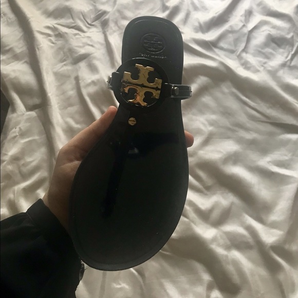 tory burch mini miller jelly thong sandal